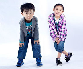 ż�w��ͯ�����ʾ�����������׃�����(y��ng)ע��һ���c(di��n)