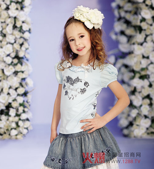 �U�P�㘷��ͯ�b��(chu��ng)�캢������δ��(l��i)