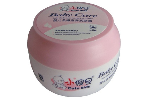 小傻旦嬰兒柔嫩滋養(yǎng)潤(rùn)膚霜