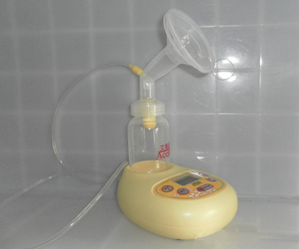 第三代改良電動(dòng)吸奶器