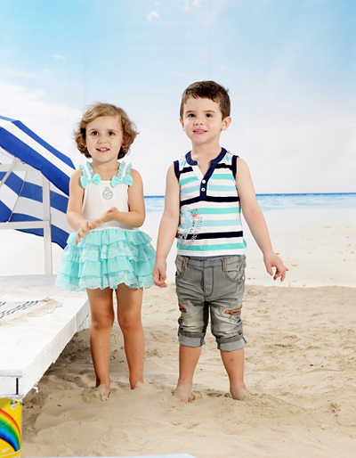 ���r��ͯ�b�\�{ɫ