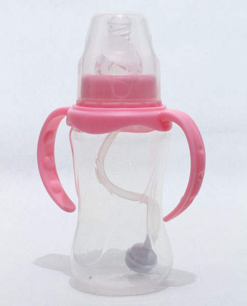 新兒寶粉紅色標(biāo)口150ml雙耳自動菱腰形PP奶瓶