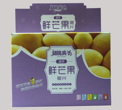 胡桃?jiàn)A子凍干芒果脆片