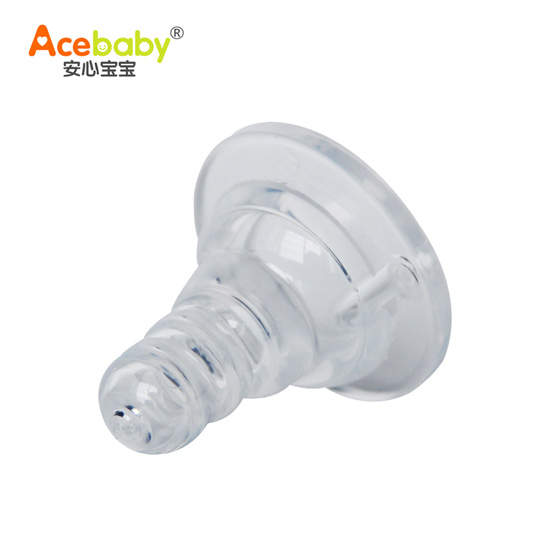 安心寶寶標(biāo)口液體硅膠奶嘴十字孔側(cè)面
