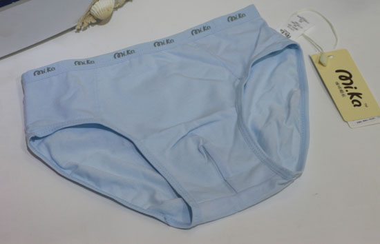 啤啤小魚(yú)銀離子男童抗菌內(nèi)褲藍(lán)色