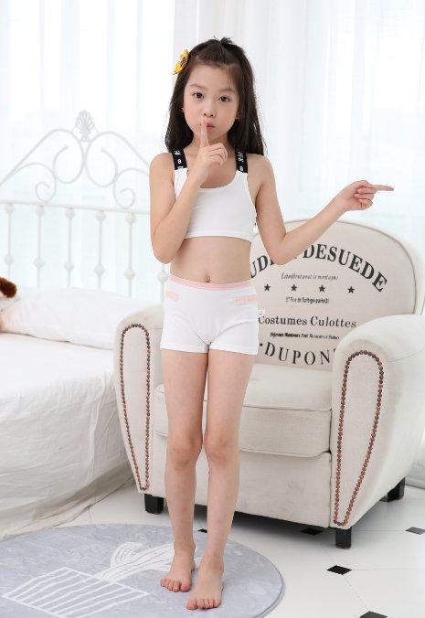 阿瑪熊兒童生態(tài)內褲白色粉邊.jpg 阿瑪熊兒童生態(tài)內褲白色粉邊.jpg