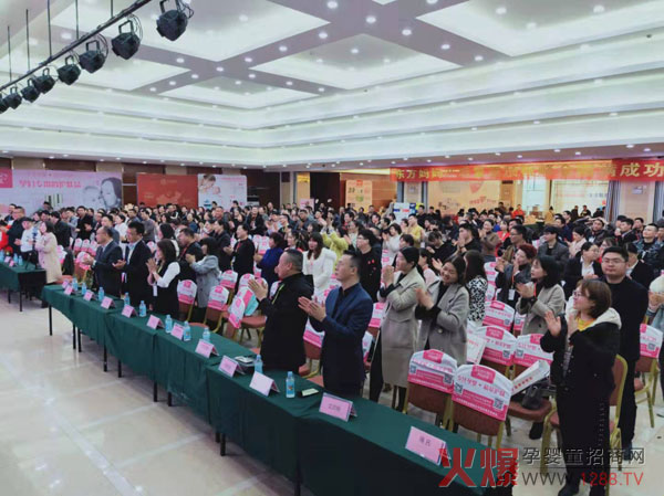 �V����������(zh��n)ĸ�����۷��(hu��)����վ����֮ˬ������ˬ����ʿ�޼���ѝƷ�ƴ�@ٝ�u(y��)