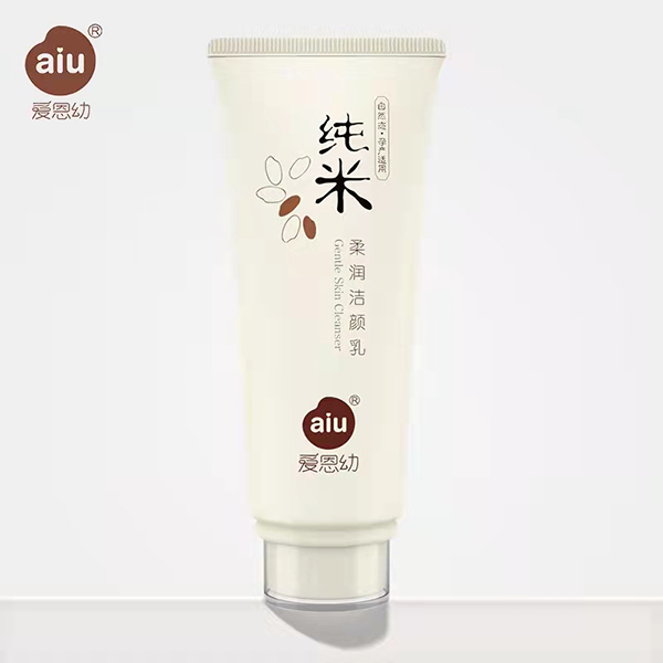 愛(ài)恩幼純米柔潤(rùn)潔顏乳