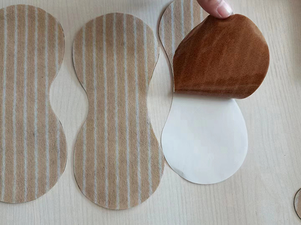 各種疼痛關節(jié)腰椎頸椎異形貼代加工.jpg 各種疼痛關節(jié)腰椎頸椎異形貼代加工.jpg