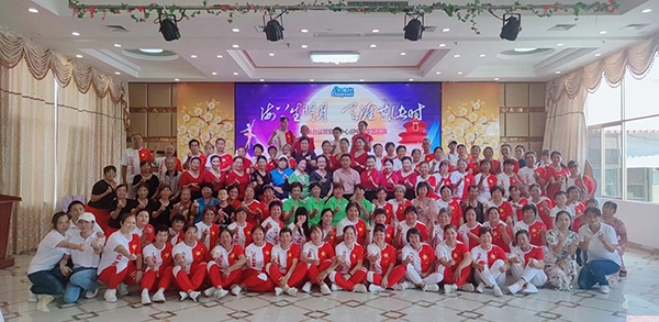 釣魚臺(tái)品牌羊奶工廠店期待你的加入12.jpg 釣魚臺(tái)品牌羊奶工廠店期待你的加入12.jpg