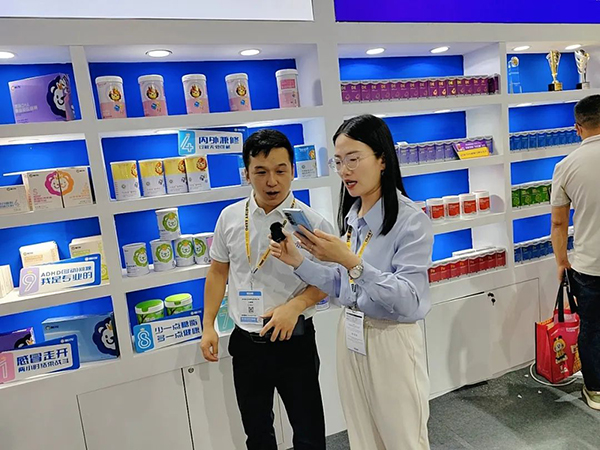 施貝安營養(yǎng)品上海CBME 01.05.jpg