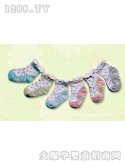 ��˹�@��߅Ů�냺�m