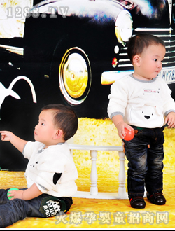 ������һ�ܚq�냺�zӰ̽��