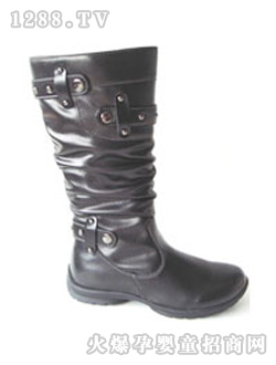 �ƶ��Ҷ���ɫСͯ�L(zh��ng)Ͳѥ