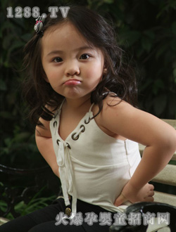 ��������С���Ů��