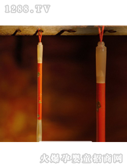 ��(��i)�����l(f��)�tɫ̥ë�P