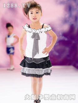 ���ЇO���e�ڰ�ɫȹ�b