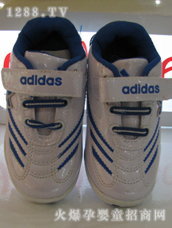 ��ɫ�\(y��n)��(d��ng)Ь