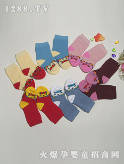 ����?q��)��M�lë���m