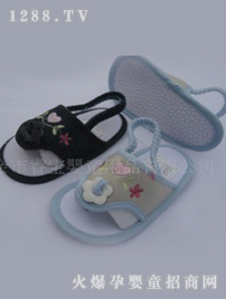 ��ɫС���냺��Ь