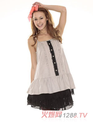 ����R��Ʒ�ЋD��ɫȹ