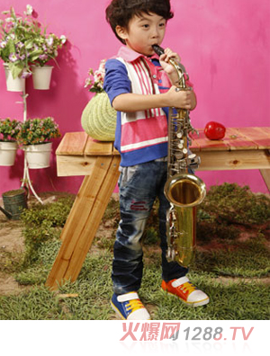 �O����2011���bC001