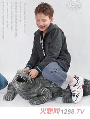 ��ʿ���ɫ��ñ����