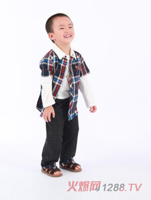 迪酷啦男童長(zhǎng)袖襯衫