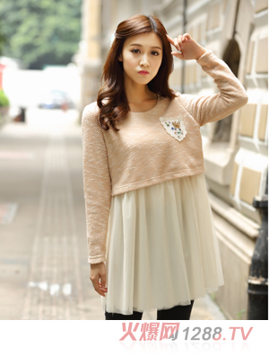 �ƾd��ɫ����ɫ�r�b�����