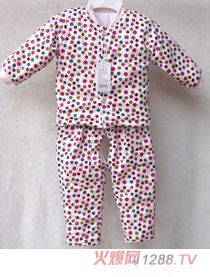 ���ľ��냺�������b�tɫ