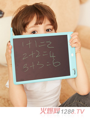 �L������ͯ����Һ���֌����{ɫ